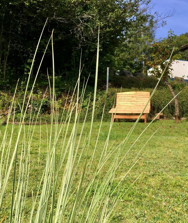 Apartmenthaus Ruhezeit Bad Endbach Exterior foto